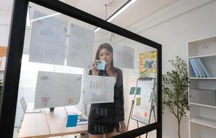 Boss's assistant have prepare before meeting to check on progress of business project,2999 photo