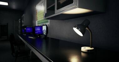 cgi área de trabalho com uma escrivaninha luminária iluminador uma Sombrio computador laboratório configuração video