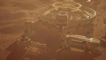CGI Mars colony features advanced habitats and research facilities video