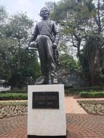 Jakarta indonesia juni 19th 2025, the statue of Raden Saleh in Ragunan Zoo. He was a renowned Indonesian painter and pioneer of modern art in Southeast Asia. photo