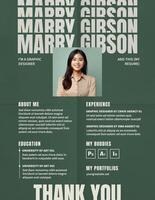 Green Graphic Designer Resume Template