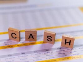 Mastering business cash flow management essential financial reports for professionals photo