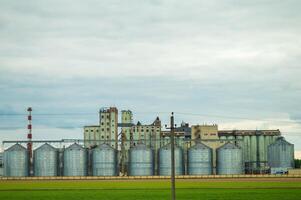 A large building with many silos photo