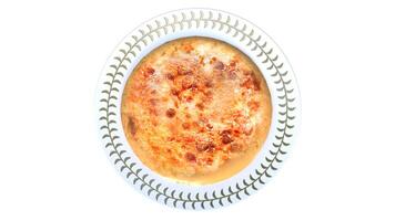 tomato sauce over pizza in plate video