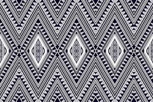 Seamless tribal geometric pattern in black and white. Intricate symmetrical design with ethnic, Aztec-inspired diamond shapes, arrows, and decorative lines, ideal for textiles, wallpapers vector