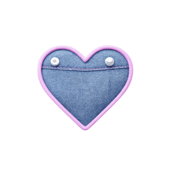hjärta formad denim lappa med rosa gräns och knapp detaljer skapar lekfull och söt design. denim textur lägger till tillfällig känna, medan knappar ge den nyckfull Rör png