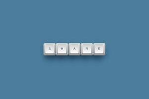 Share text on a 3d keyboard button with shadow concept series photo