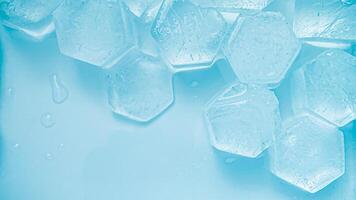 icecubes background,icecubes texture,icecubes wallpaper,ice helps to feel refreshed and cool water from the icecubes helps the water refresh your life and feel good.ice drinks for refreshment business photo