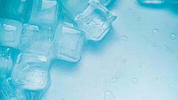 icecubes background,icecubes texture,icecubes wallpaper,ice helps to feel refreshed and cool water from the icecubes helps the water refresh your life and feel good.ice drinks for refreshment business photo