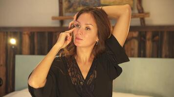 Eye Area and Brow Lifting Face Toning Routine video