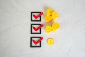 List of completed tasks and payment for work performed. Productivity tracking, freelance billing, project-based work, or task automation. Gig economy, invoice generation, and payroll systems. photo