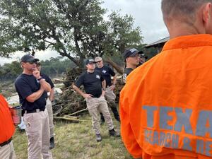 Texas search and rescue seeks flooding victims on Guadalupe River
