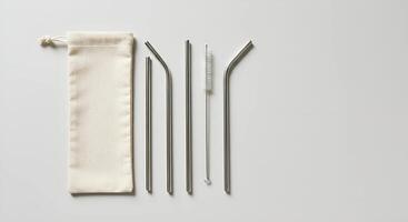 set eco-friendly reusable straw with a pouch photo