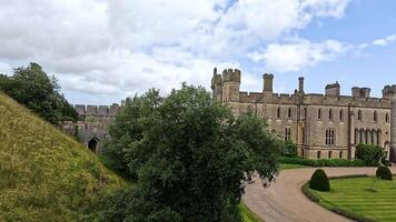 Panoramic view of Arundel Castle grounds video