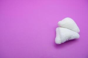 Triangle-Shaped Gauze for Oral Surgery Recovery photo