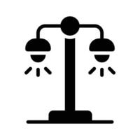 Modern glyph icon of streetlamp, easy to edit design vector