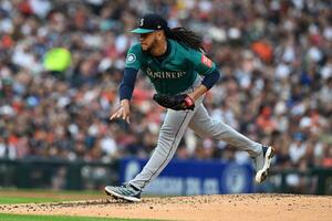 Seattle Mariners starting pitcher Luis Castillo (58) throws a pitch against the Detroit Tigers in the fourth inning at Comerica Park. editorial_image