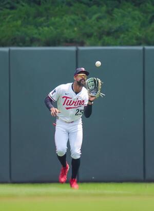 Pittsburgh Pirates at Minnesota Twins