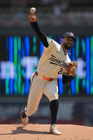 Pittsburgh Pirates at Minnesota Twins
