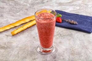 A smoothie in a tall glass photo