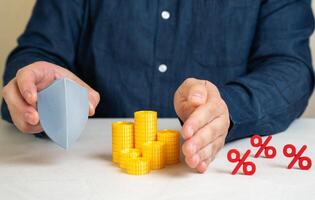 Protect capital from inflation and taxes. Preserve wealth through smart investments, tax-efficient tools, and hedging against inflation during economic uncertainty. photo