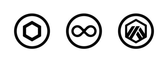 Minimal doodle icons of Chainlink, Internet Computer, and Arbitrum. Hand-drawn outline in black and white. Ideal for DeFi apps, blockchain UI, fintech tools, and crypto infographics. vector