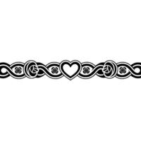 Celtic Heart Border Intricate Black and White - Pattern vector