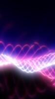 brilhando formas de onda do Rosa e branco luz curva através uma Sombrio fundo, criando uma sentido do movimento e energia video