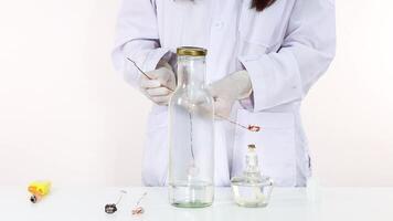 Demonstrating chemical reactions with glowing effects video