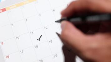 Noted check and cross on the calendar at fifteen number video