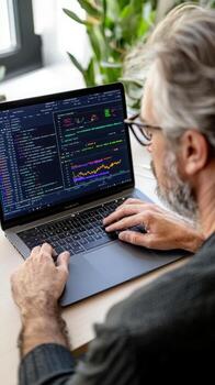 retrato de un enfocado datos científico con un pulcro ordenador portátil exhibiendo datos visualizaciones en Jupyter cuaderno. datos científico foto