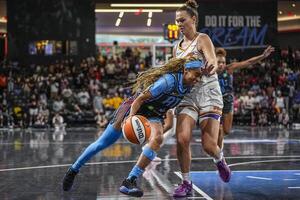 Phoenix Mercury at Atlanta Dream