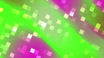 résumés cligner carré dynamique Contexte animation avec vibrant vert et violet carrés avec subtil la grille lignes et lumière effets. video