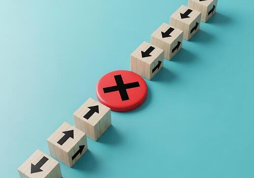 Understanding Contrasting Concepts Visualized Through Directional Arrows and a Central Symbol photo