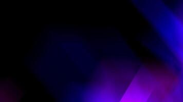 vibrante magenta y púrpura degradado con resumen geométrico formas y suave ligero efectos creando dinámica movimiento. video