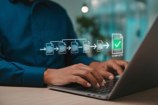 automatizar documento flujo de trabajo proceso en ordenador portátil para eficiencia y digital transformación iniciativa foto
