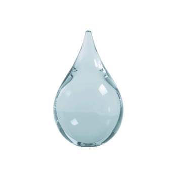 iluminado lágrima formar en contra rígido fondo crea un sorprendentes visual con etéreo resplandor png