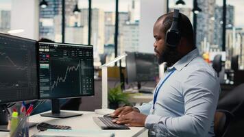 Prop firm day trader panicked by suspicious login attempt warning on trading software interface. Brokerage company worker seeing security alert notification of unauthorized login activity, camera B video