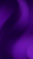 abstrakt mörk lila lutning Vinka vertikal bakgrund med slät strömmande design video