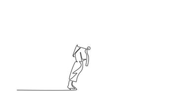 animerad själv teckning av kontinuerlig linje dra man karate idrottare utför en defensiv hög blockera. symboliserar självförsvar, disciplin, och atletisk konst av karate. full längd enda linje animering video