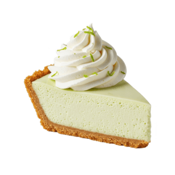 un delicioso rebanada de llave Lima tarta con un remolino de azotado crema Adición y Lima ánimo, aislado en un transparente antecedentes png