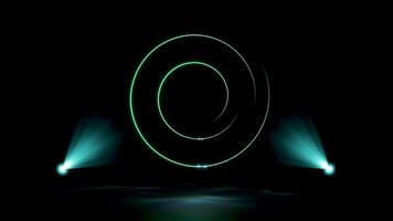 abstrato fundo com uma brilhando néon verde espiral centrado em uma Sombrio estágio, iluminado de dois cerceta holofotes. dinâmico luz feixes refletir em a chão, criando uma futurista efeito. video