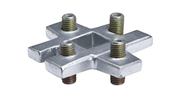metallisk kontakt terar fyra gängad bultar, designad för säkra fastsättning i olika applikationer. dess robust konstruktion ser till varaktighet och pålitlighet i mekanisk inställningar png