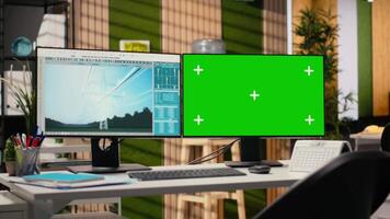 poder línea torre canalla diseño desplegado en aislado pantalla ordenador personal en oficina usado para digital infraestructura planificación. software en croma llave computadora usado para transmisión torre sistema mejoramiento video