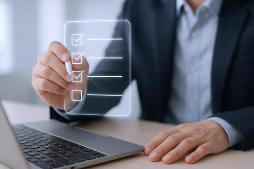 empresario completando Lista de Verificación en virtual interfaz, demostración proyecto administración y digital transformación éxito foto