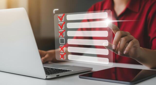 en línea Lista de Verificación en pantalla con mano señalando, digital forma, encuesta, comentario, computadora portátil, y tableta foto