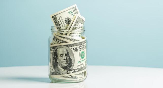 ahorros tarro desbordante con cien dólar cuentas financiero seguridad y inversión concepto en azul antecedentes foto