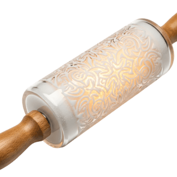 instansad rullande stift isolerat på transparent bakgrund, terar invecklad blommig mönster, perfekt för tillsats en Rör av elegans till din bakning skapelser png