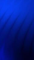dunkel Blau diagonal Vertikale Hintergrund mit glatt abstrakt fließend gebogen Linien video