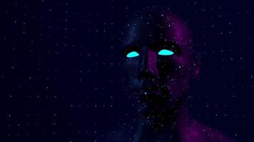 mörk lila mannens huvud täckt i magenta och grön ljus fläckar roterande 360 grader mot en mörk lila bakgrund med magenta och grön ljus fläckar vändning på slumpvis. slinga sekvens video
